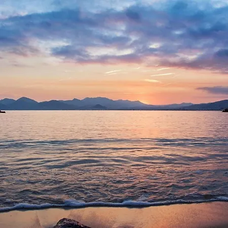 Brand New 2 Bedroom Gambetta Fully Renovated 2021- 5 Mns Palais By Olam Cannes